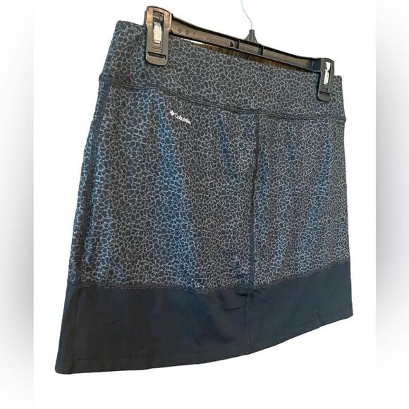 Columbia Sz S Black & Gray Golf Pickleball Tennis Athleisure Sporty Skort - Picture 3 of 6